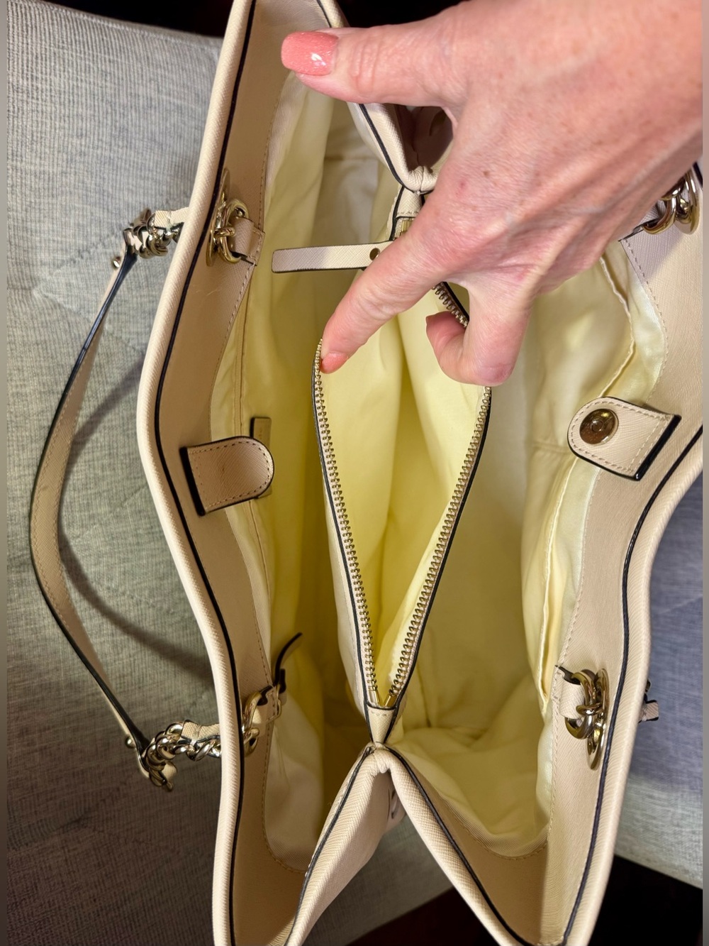 Kate Spade Light Beige Laser-Cut Maryanne Shoulder Bag with Tassel - Picture 8 of 14
